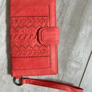 Soft Leather‎ Salmon Woven Detail Wristlet Wallet